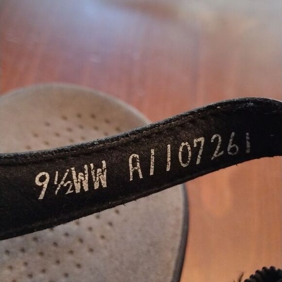 SAS TRIPAD COMFORT QUATRO SLINGBACK SANDALS, BLACK, 9.5 WW  LIKE NEW!! - Picture 11 of 11